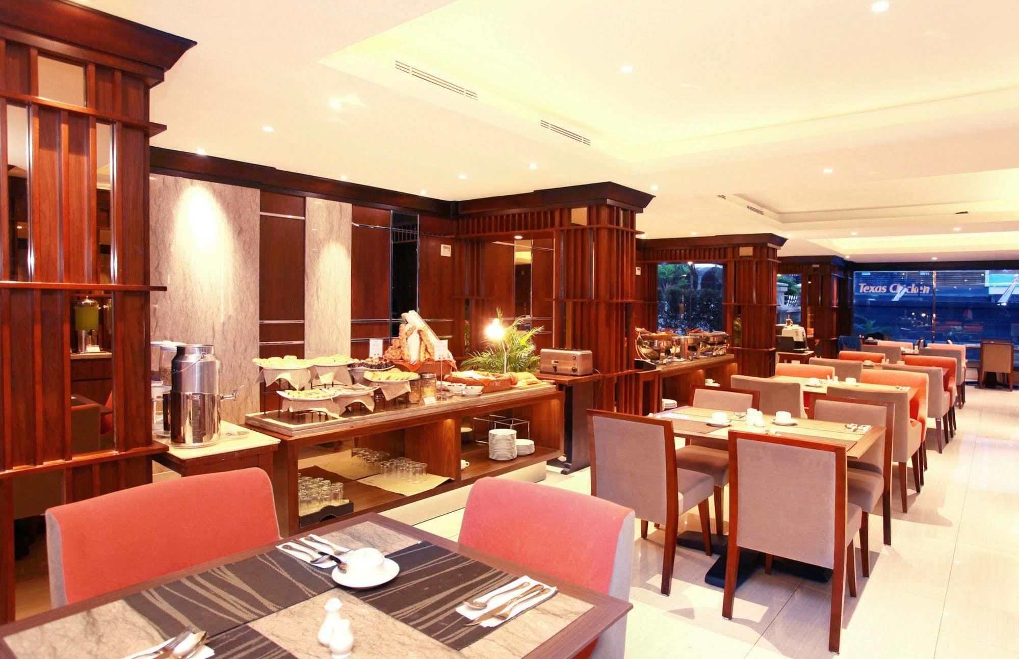 Swiss-belhotel Borneo Banjarmasin 4*